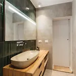 Greygreen By Holistay Apartment Tirana