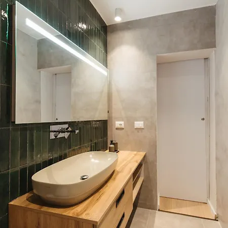 Greygreen By Holistay アパート ティラナ