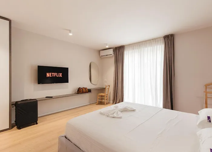 Greygreen By Holistay Apartman Tirana